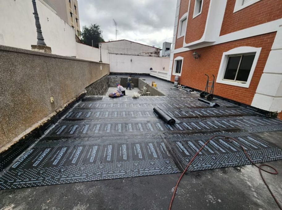 Reforma de piscina no Edifício Cosme Peixoto Jundiaí